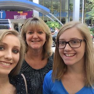 Meet your Posher, Teresa